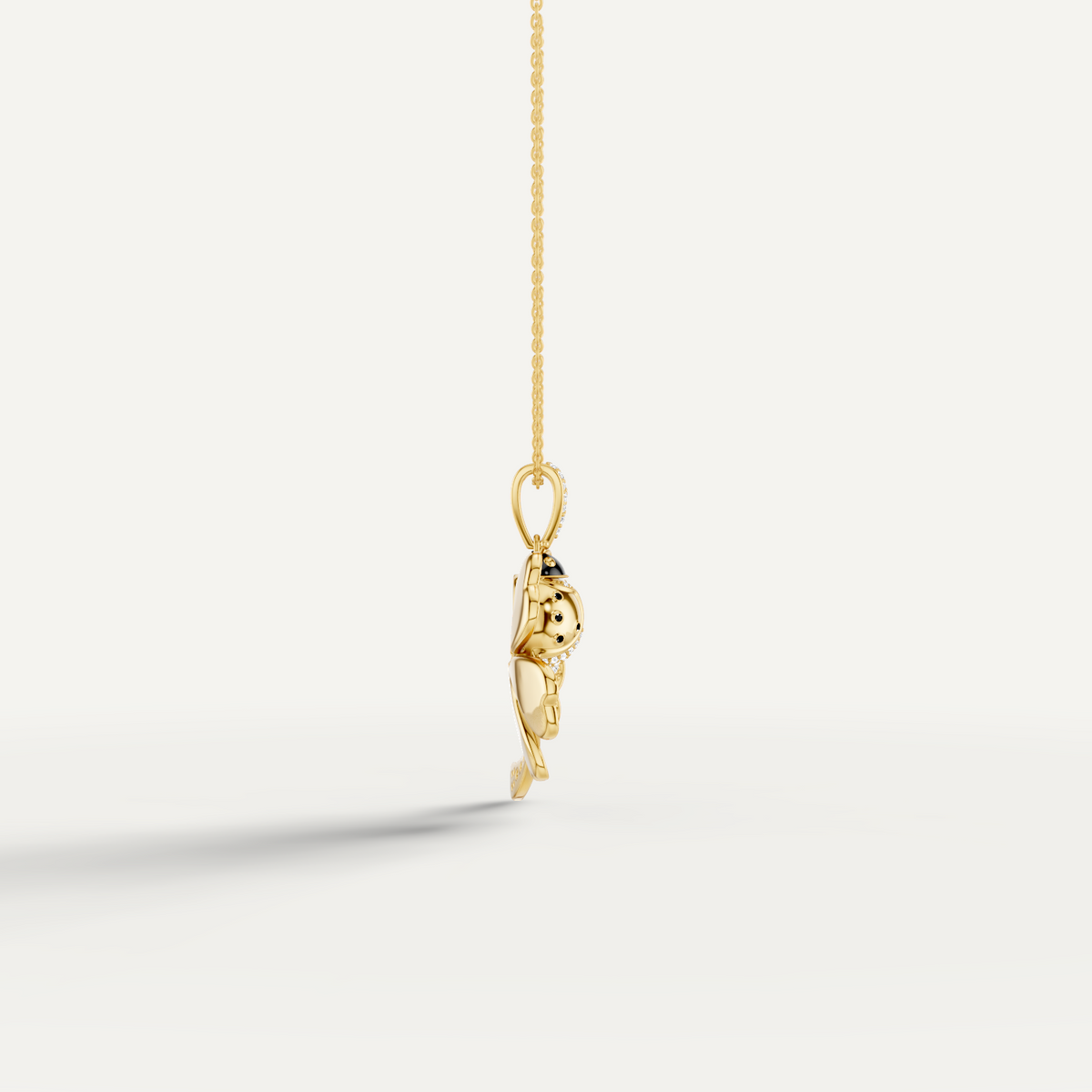 Lady Luck, Clover Leaf Pendant in 14K Yellow Gold