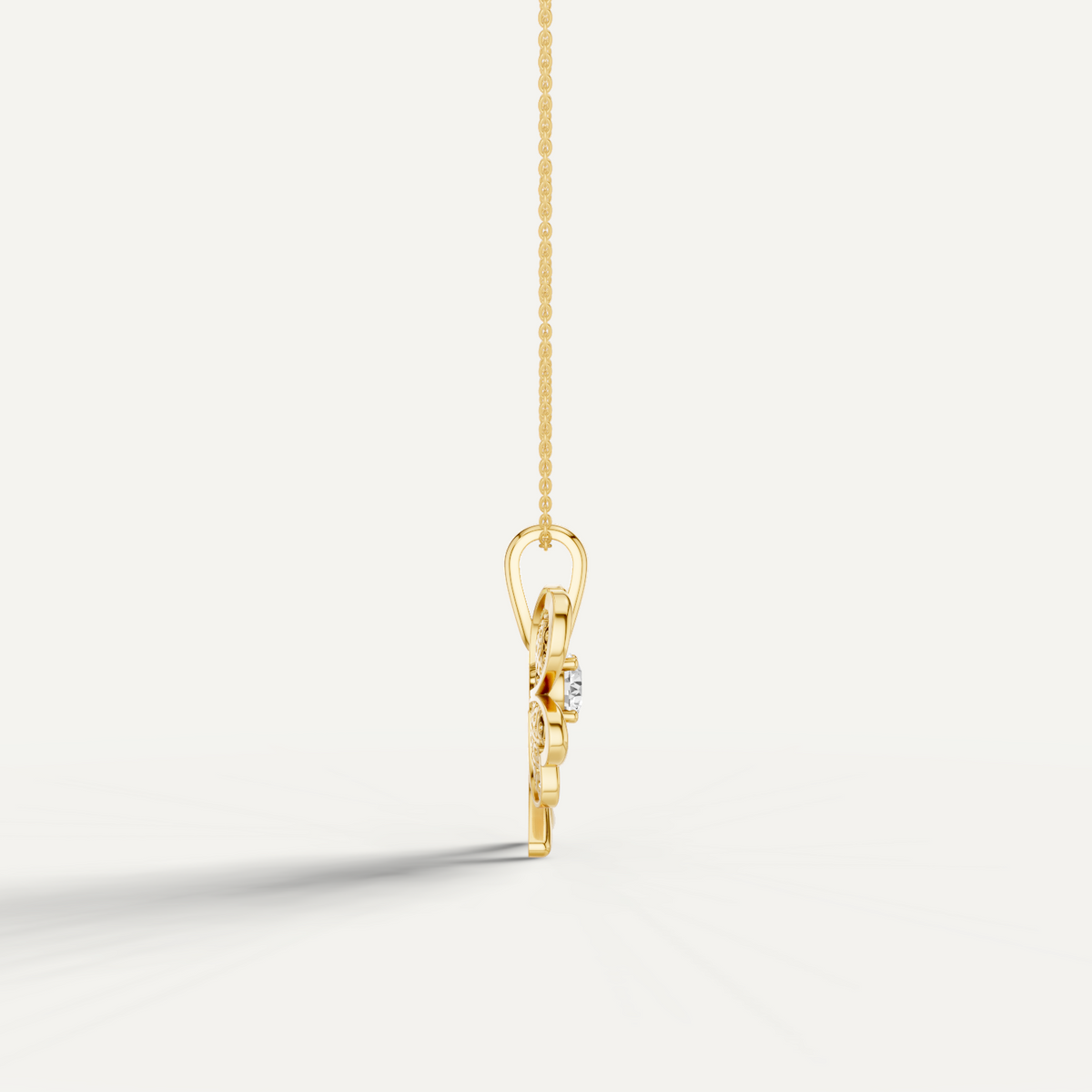 Clovery, Clover Leaf Pendant in 14K Yellow Gold
