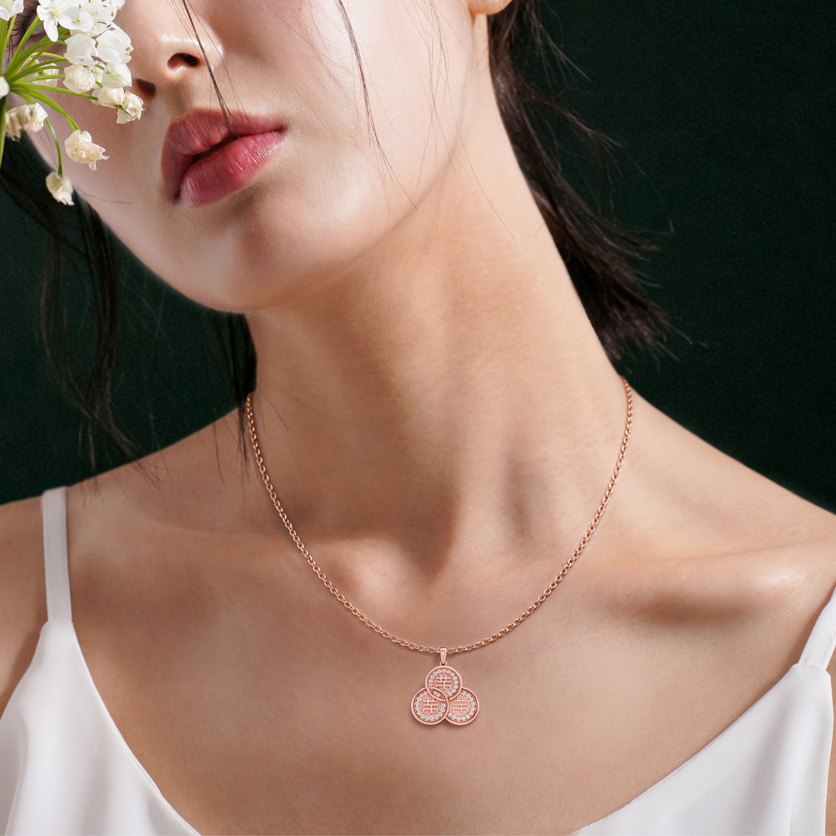 Chiclove, Feng Shui Pendant in 18K Rose Gold