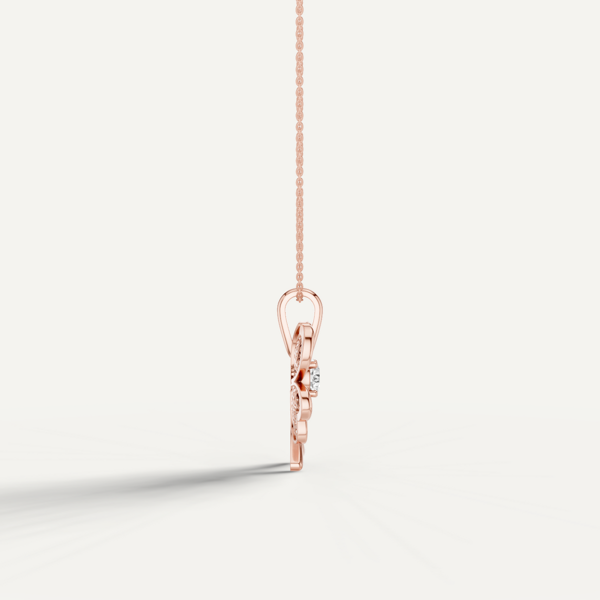 Clovery, Clover Leaf Pendant in 18K Rose Gold