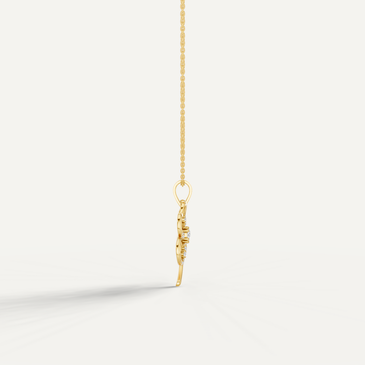 Folia, Clover Leaf Pendant in 14K Yellow Gold