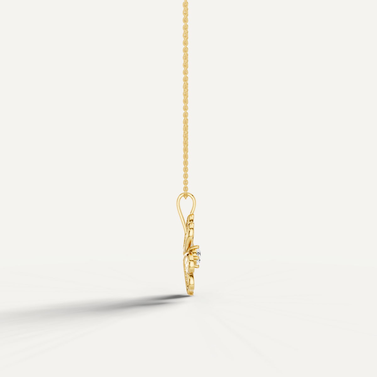 Lustre, Clover Leaf Pendant in 14K Yellow Gold